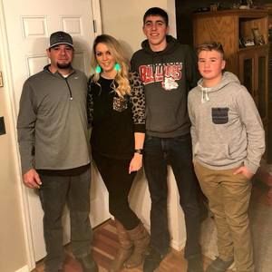 Meet your Posher, Shelly